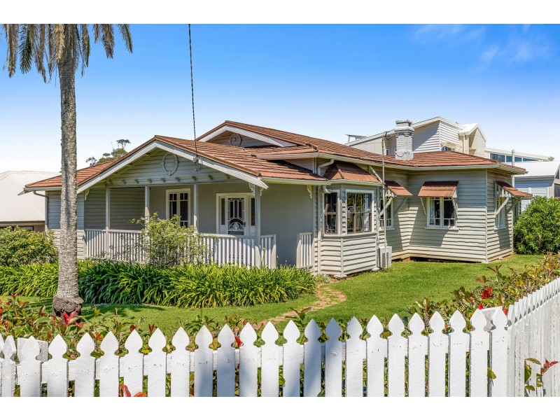 51 Mary Street, Mount Lofty QLD 4350