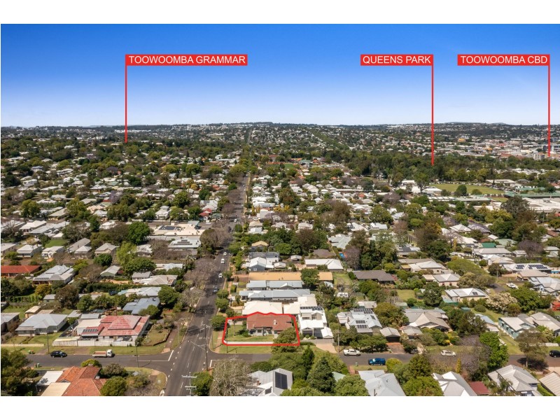 51 Mary Street, Mount Lofty QLD 4350
