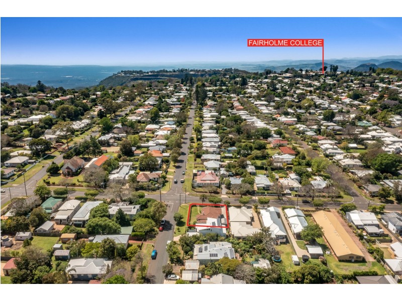 51 Mary Street, Mount Lofty QLD 4350