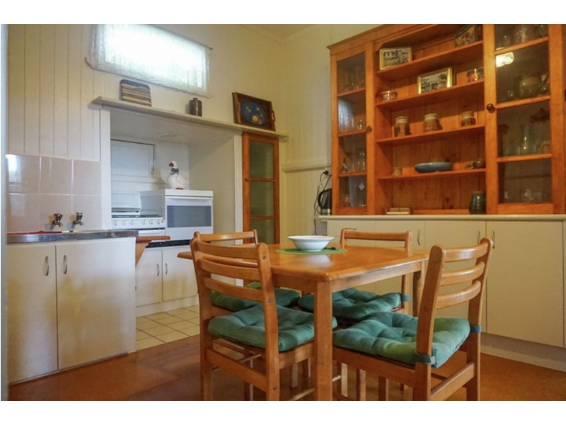 19 Weetwood Street, Newtown QLD 4350