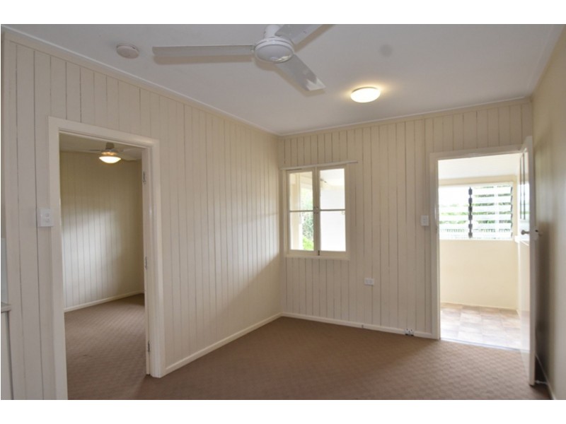 6/21 West Street, Newtown QLD 4350