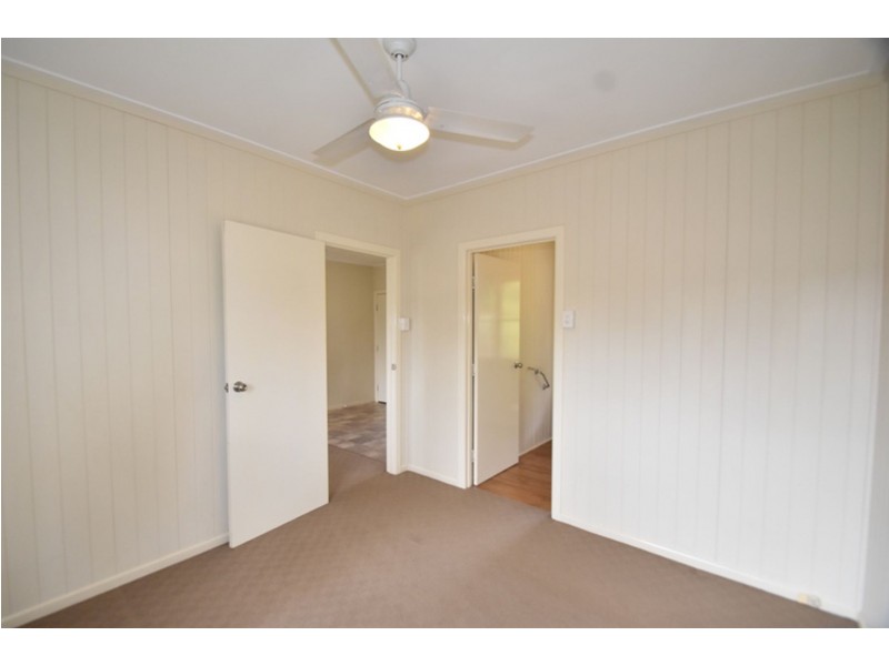 6/21 West Street, Newtown QLD 4350