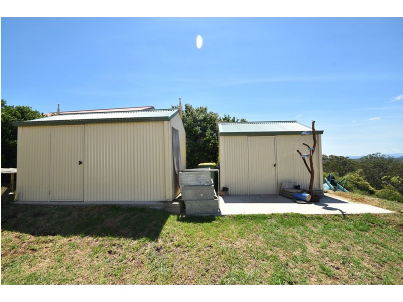 42 Panoramic Drive, Preston QLD 4352