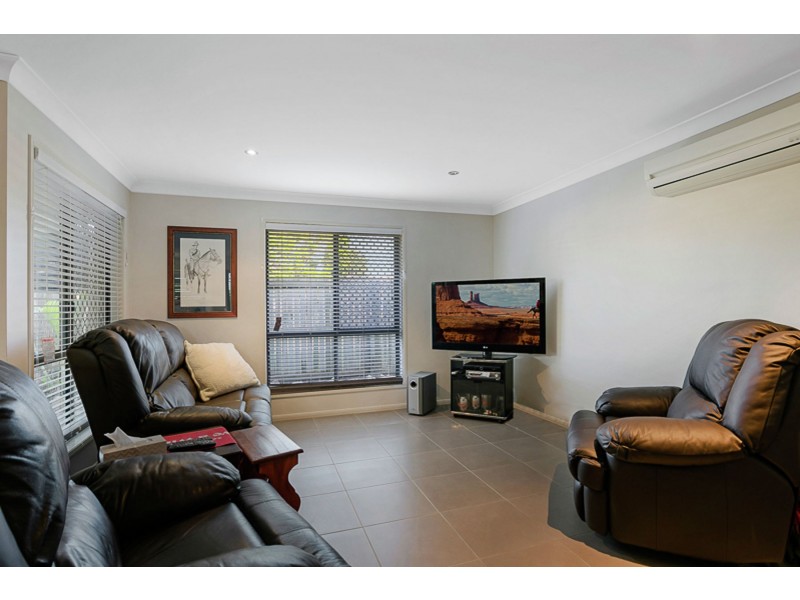 2/68 Cortess Street, Harristown QLD 4350