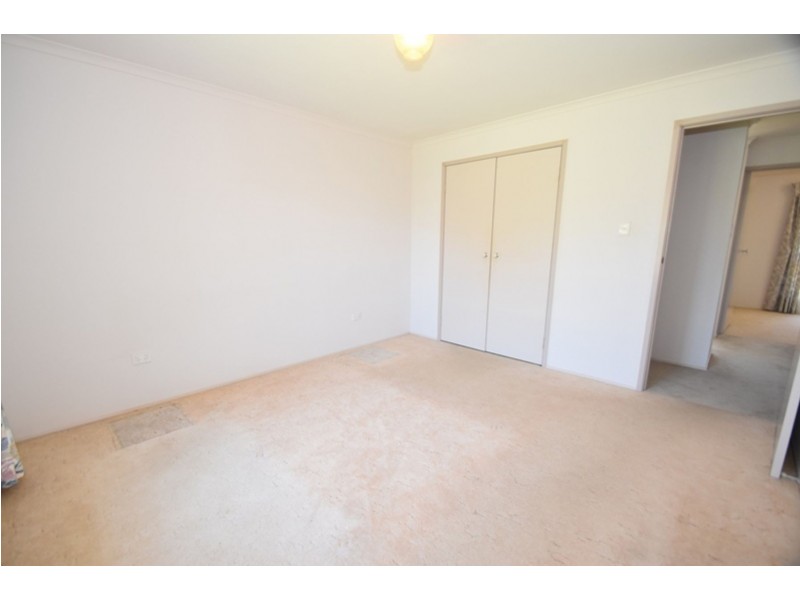 31 Riethmuller Street, Kearneys Spring QLD 4350