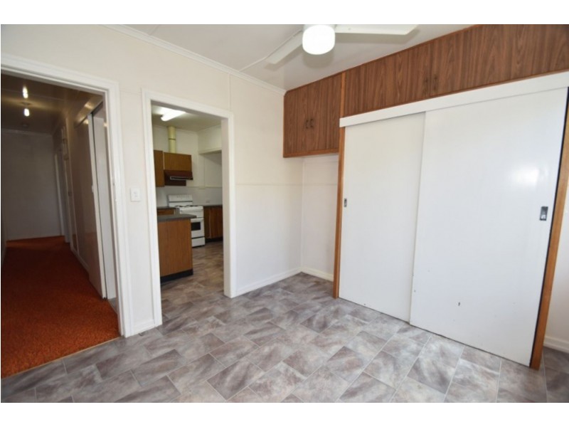 12 Butt Street, Harristown QLD 4350