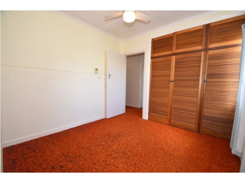 12 Butt Street, Harristown QLD 4350