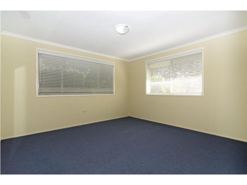 4 Raelyn Street, Centenary Heights QLD 4350