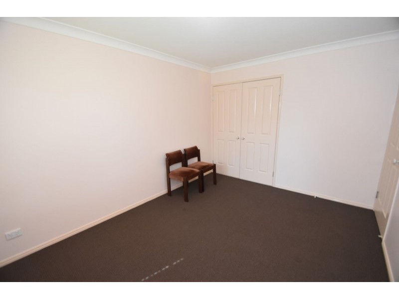 14b Barry Street, Mount Lofty QLD 4350