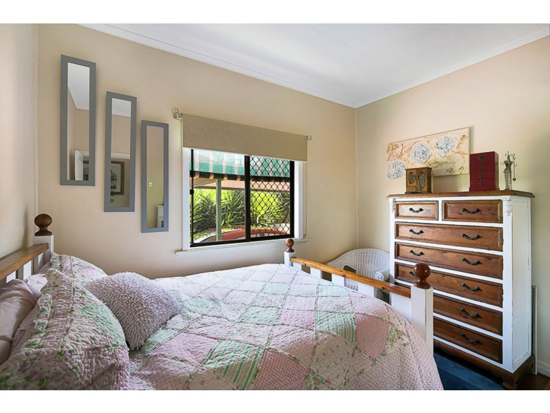 56 Drayton Road, Harristown QLD 4350