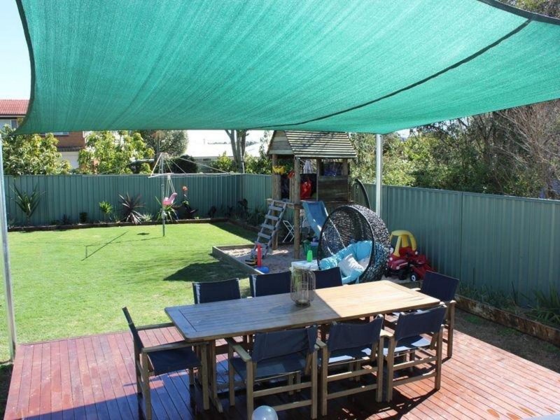 39 Gladstone Street, Newtown QLD 4350