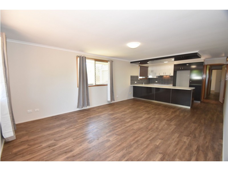1/16 Behland Street, Kearneys Spring QLD 4350