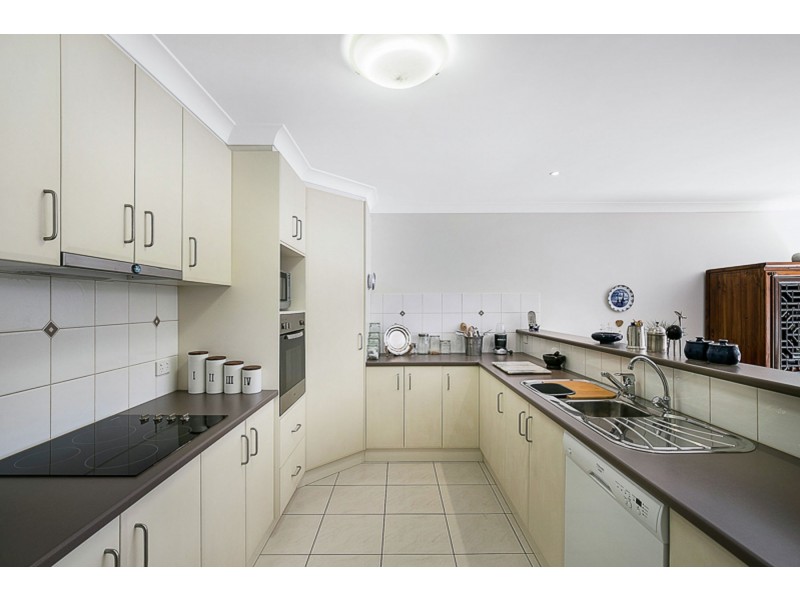 2/14 Village Court, Glenvale QLD 4350