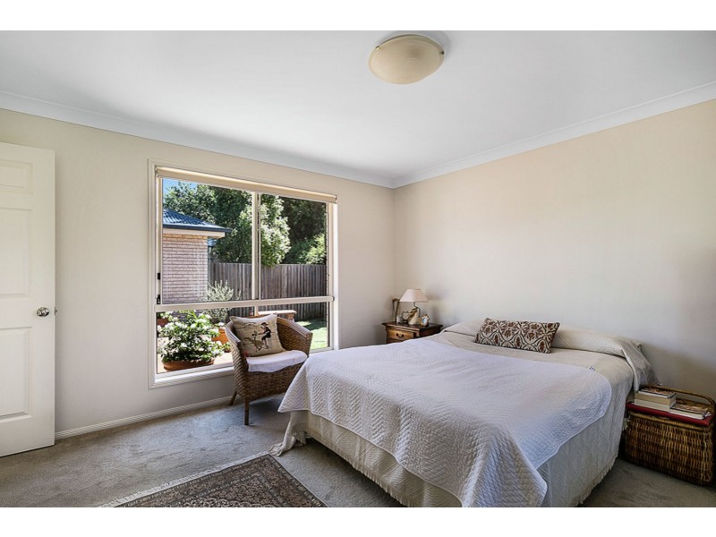2/14 Village Court, Glenvale QLD 4350