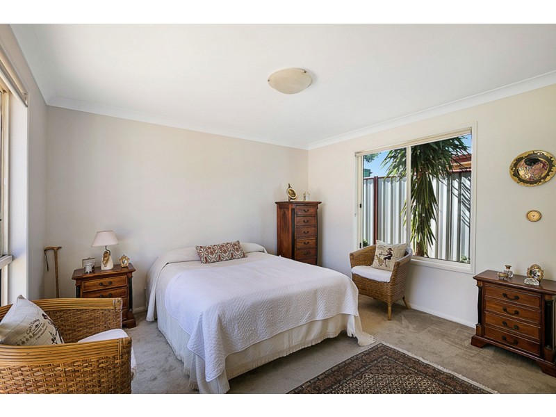 2/14 Village Court, Glenvale QLD 4350