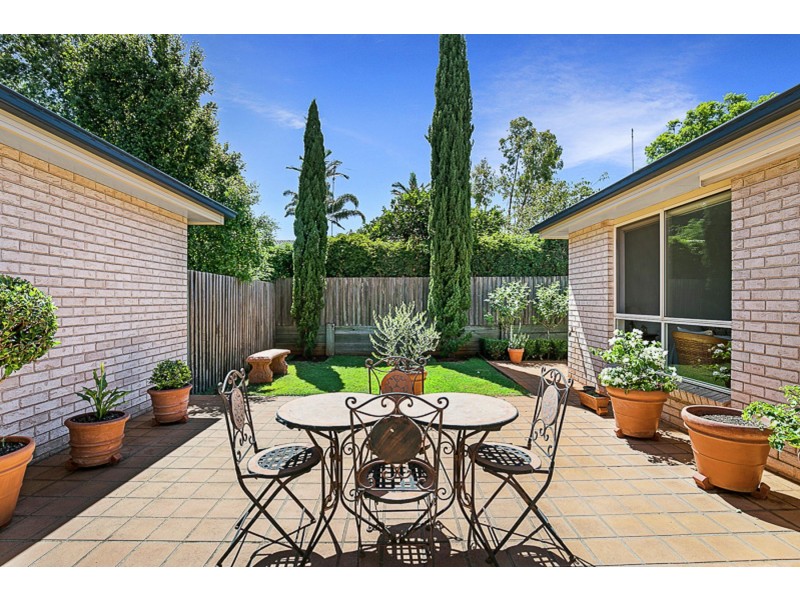 2/14 Village Court, Glenvale QLD 4350