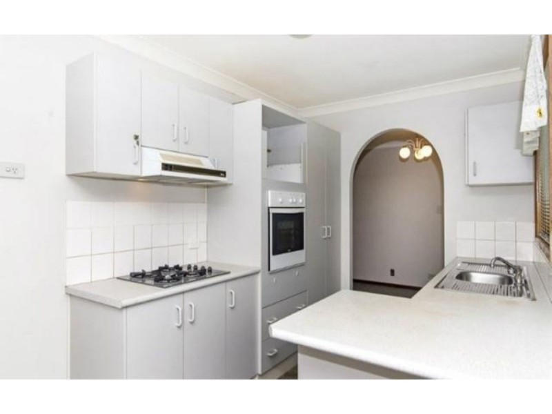 38 Riethmuller Street, Kearneys Spring QLD 4350