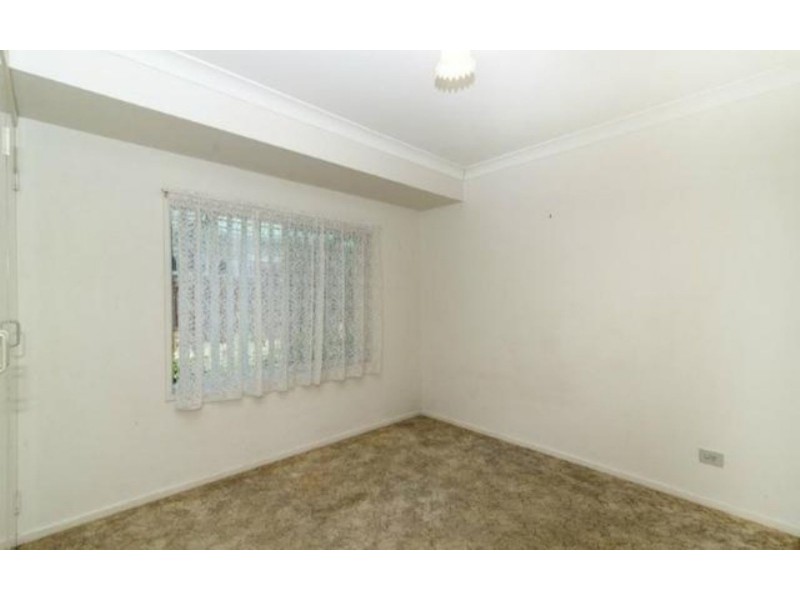 38 Riethmuller Street, Kearneys Spring QLD 4350