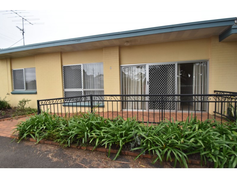 3/19 Ascot Street, Newtown QLD 4350