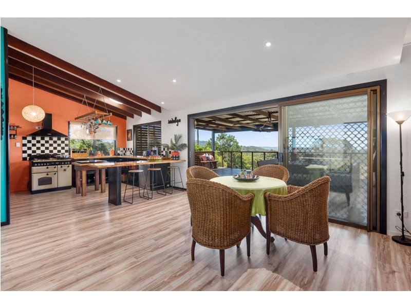 14 Vera Drive, Top Camp QLD 4350