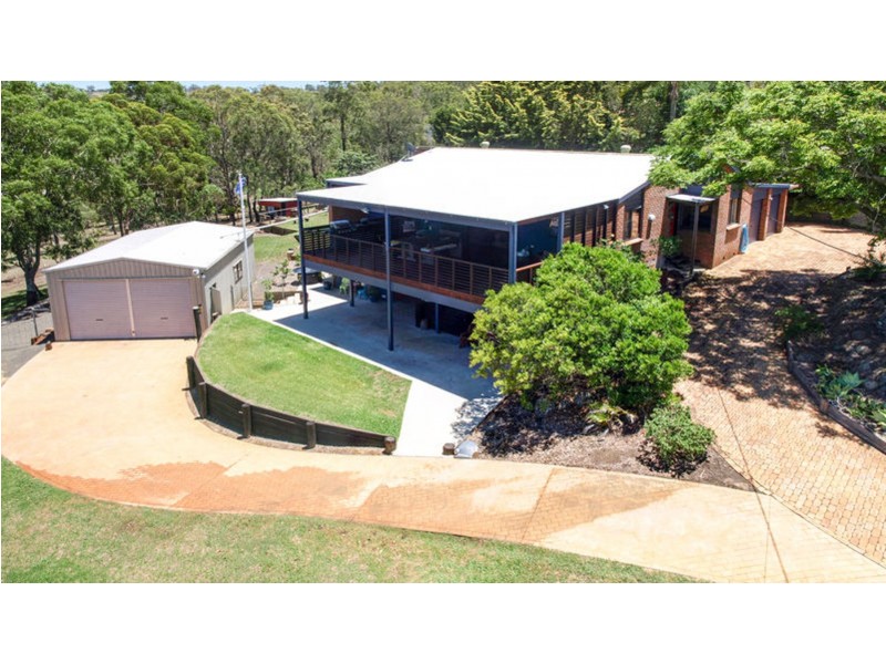 14 Vera Drive, Top Camp QLD 4350
