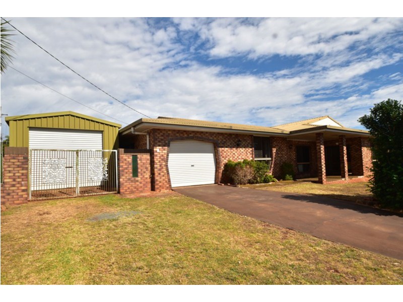 3 Elliott Street, Kearneys Spring QLD 4350