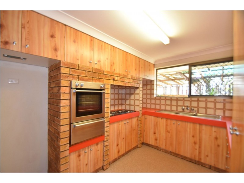 3 Elliott Street, Kearneys Spring QLD 4350