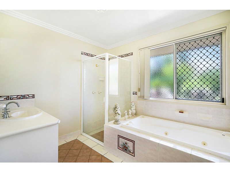 17 Isaac Street, Westbrook QLD 4350