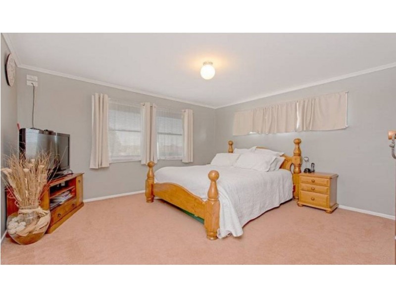 5 Brown Street, Rockville QLD 4350