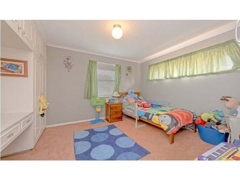 5 Brown Street, Rockville QLD 4350