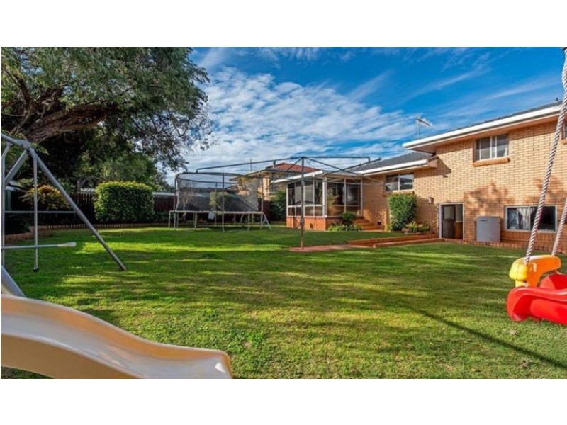 5 Brown Street, Rockville QLD 4350