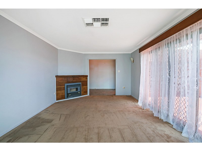 4 Challenor Street, Rockville QLD 4350