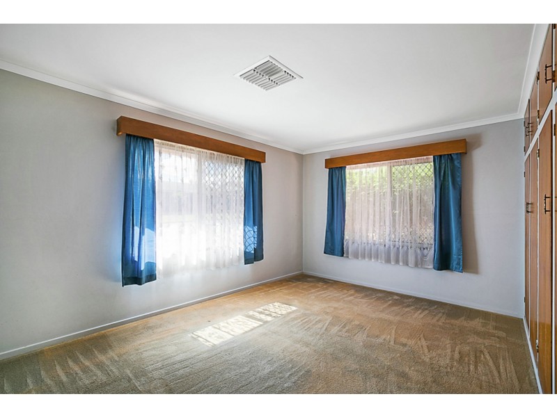 4 Challenor Street, Rockville QLD 4350