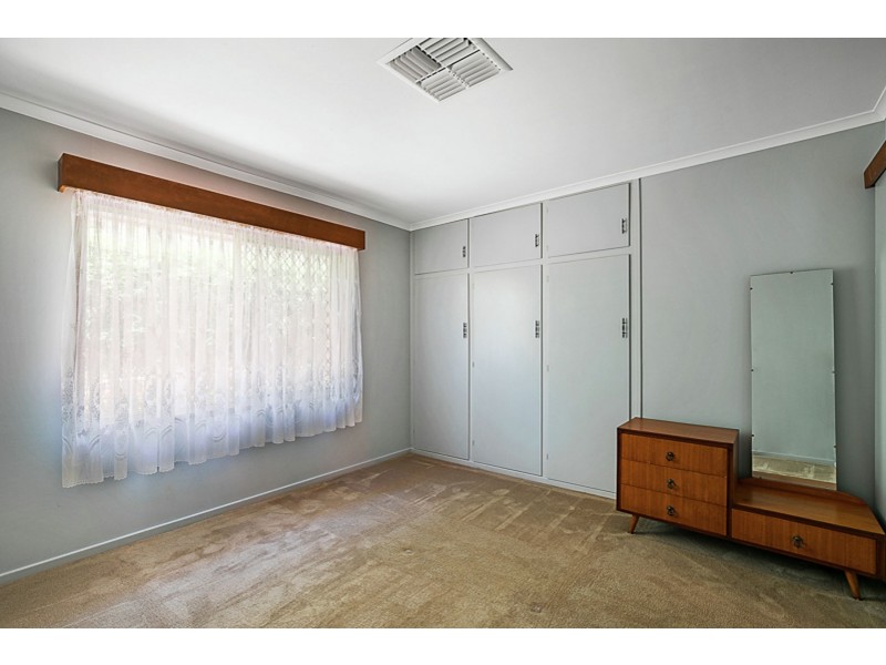 4 Challenor Street, Rockville QLD 4350