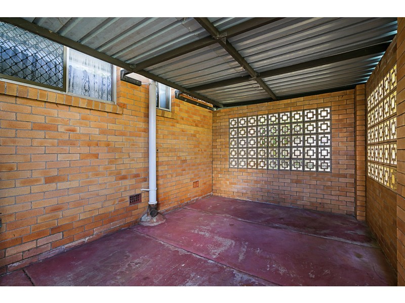 4 Challenor Street, Rockville QLD 4350