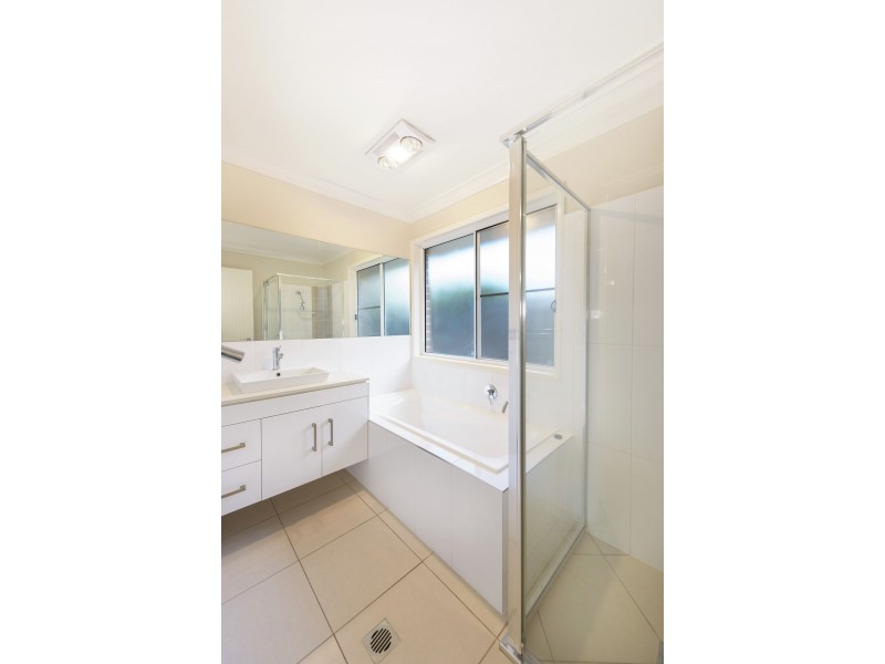 2/72A Cortess Street, Harristown QLD 4350