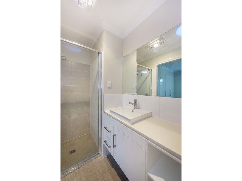 2/72A Cortess Street, Harristown QLD 4350