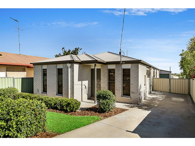 106 Main Street, Westbrook QLD 4350