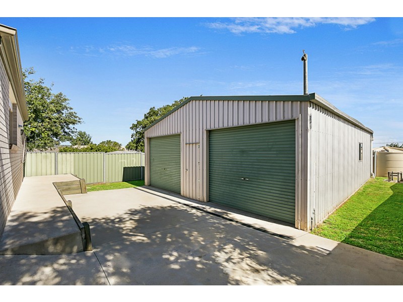 106 Main Street, Westbrook QLD 4350