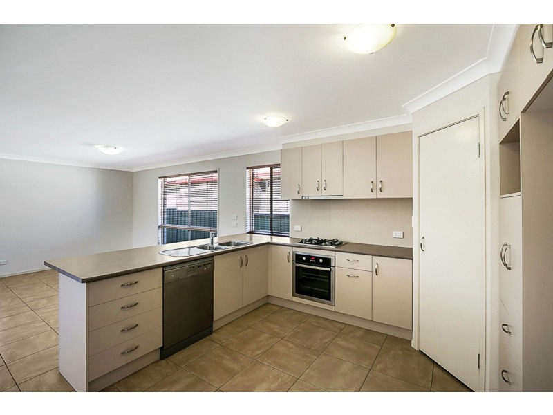 106 Main Street, Westbrook QLD 4350