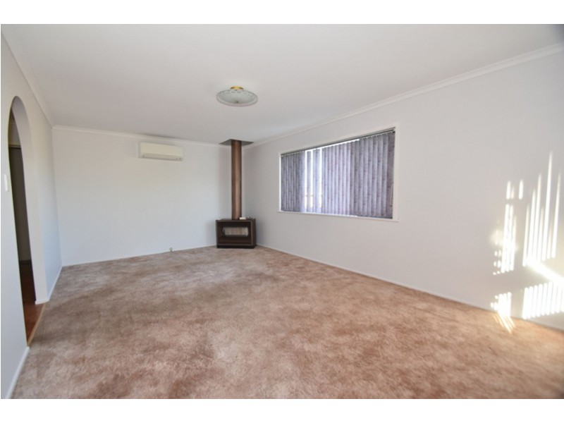 19 Canberra Street, Harristown QLD 4350