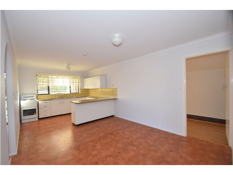 19 Canberra Street, Harristown QLD 4350