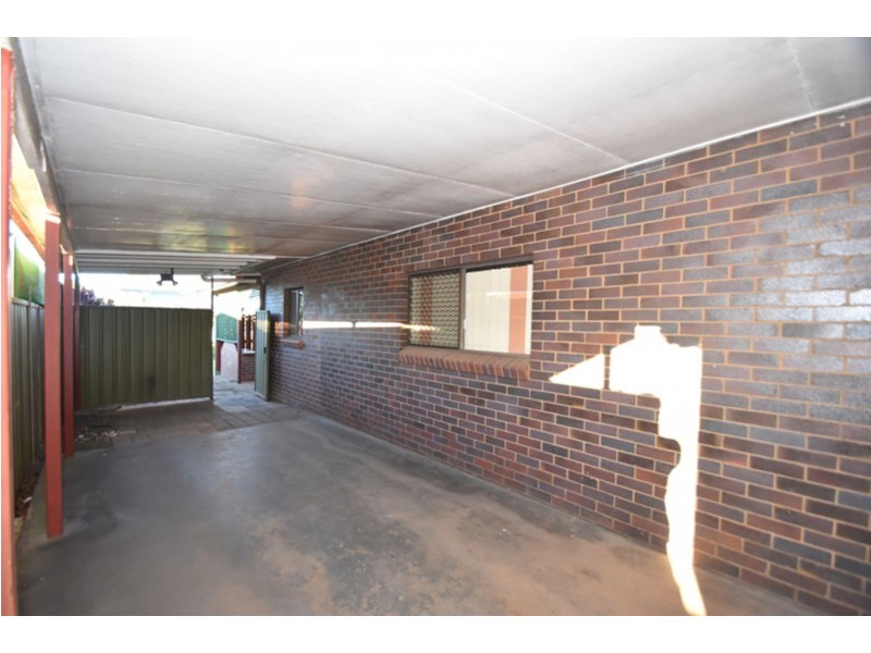 19 Canberra Street, Harristown QLD 4350