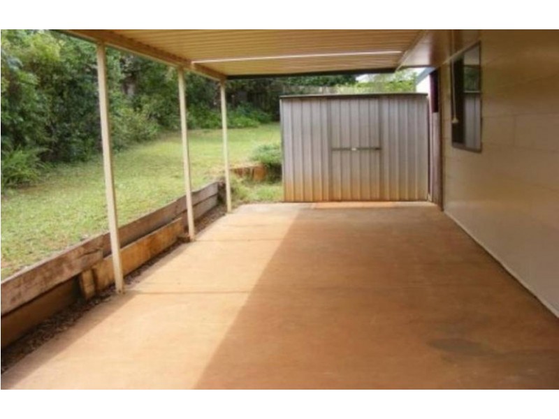9 Sapphire Court, Kearneys Spring QLD 4350