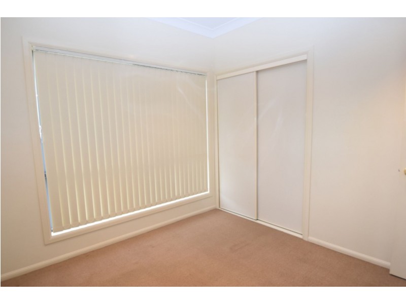 2/18 Cortess Street, Kearneys Spring QLD 4350