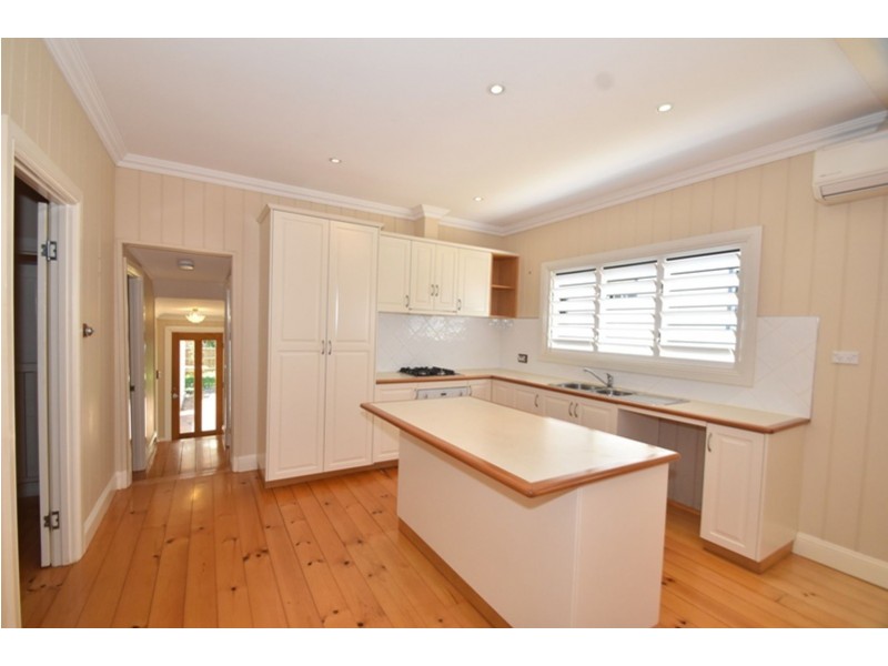 9 Partridge Street, North Toowoomba QLD 4350