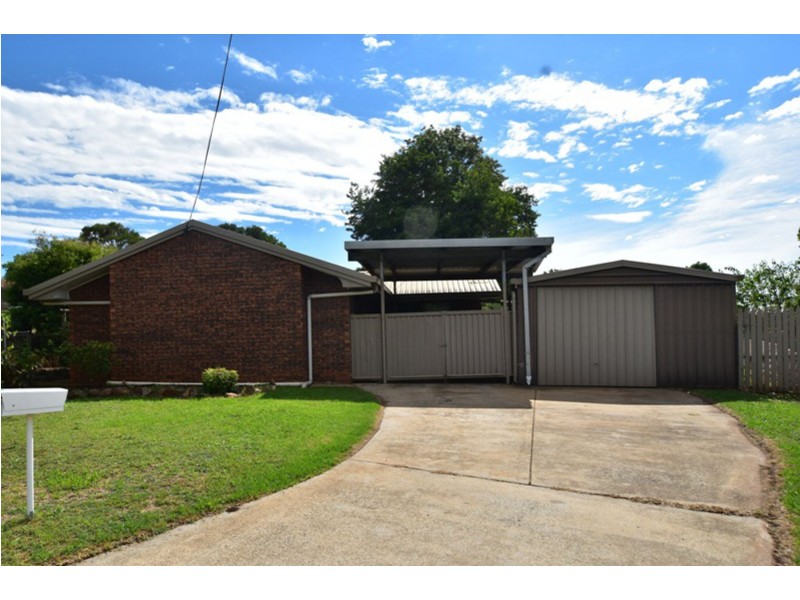 6 Orlando Court, Wilsonton Heights QLD 4350