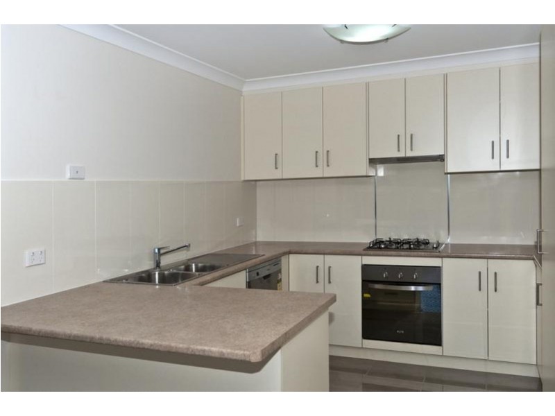 1/74 Ipswich Street, East Toowoomba QLD 4350