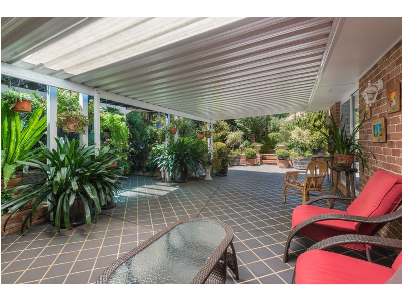 18 Sweetapple Crescent, Centenary Heights QLD 4350