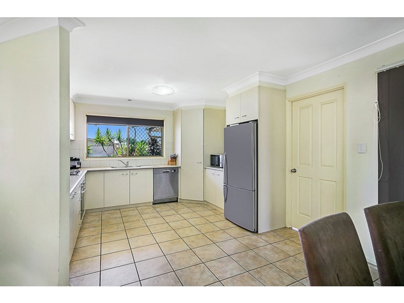 15 Moorina Drive, Harristown QLD 4350